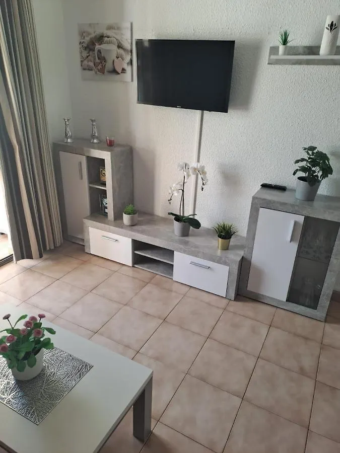 Dory House Los Cristianos Los Cristianos  0*,  Spanyolország